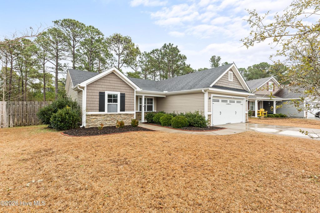 Photo of 408 Ridgeway Drive, Sneads Ferry, NC 28460 (MLS # 100557178)