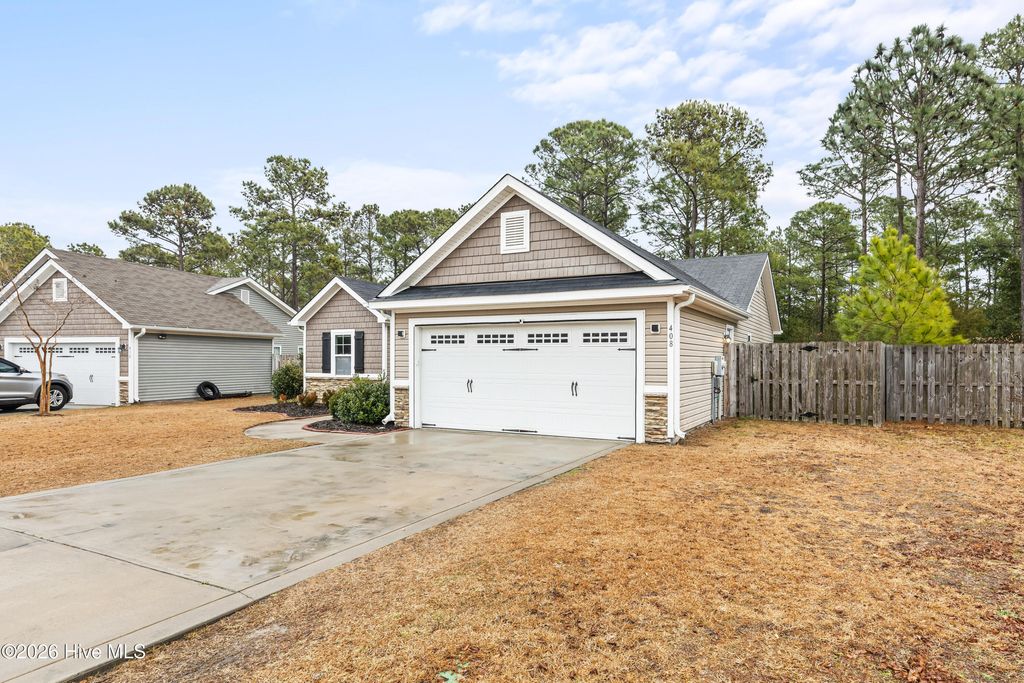 Photo of 408 Ridgeway Drive, Sneads Ferry, NC 28460 (MLS # 100557178)