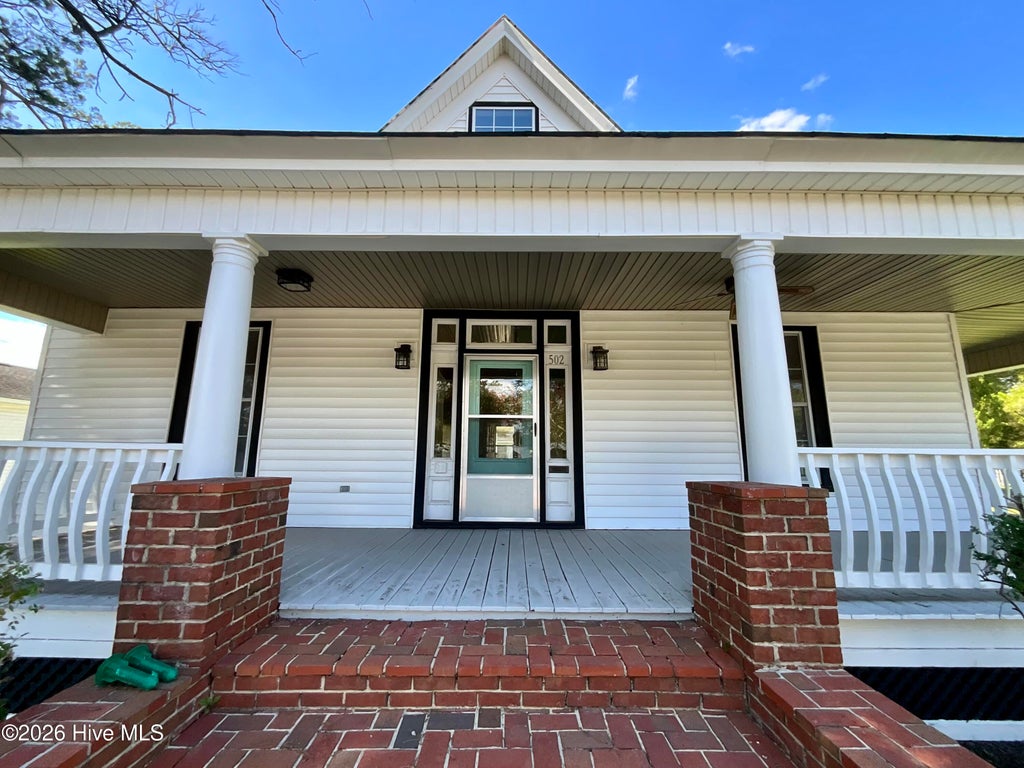 Photo of 502 W Main Street, Williamston, NC 27892 (MLS # 100604780)