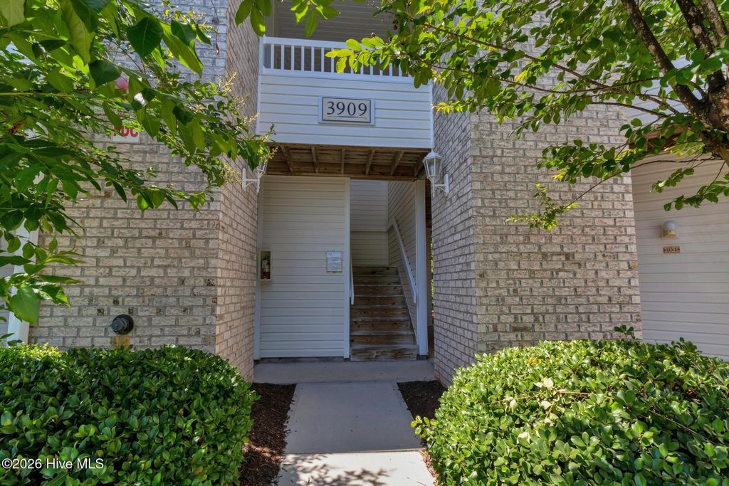 Photo of 3909 Botsford Court #Unit 103, Wilmington, NC 28412 (MLS # 100575574)