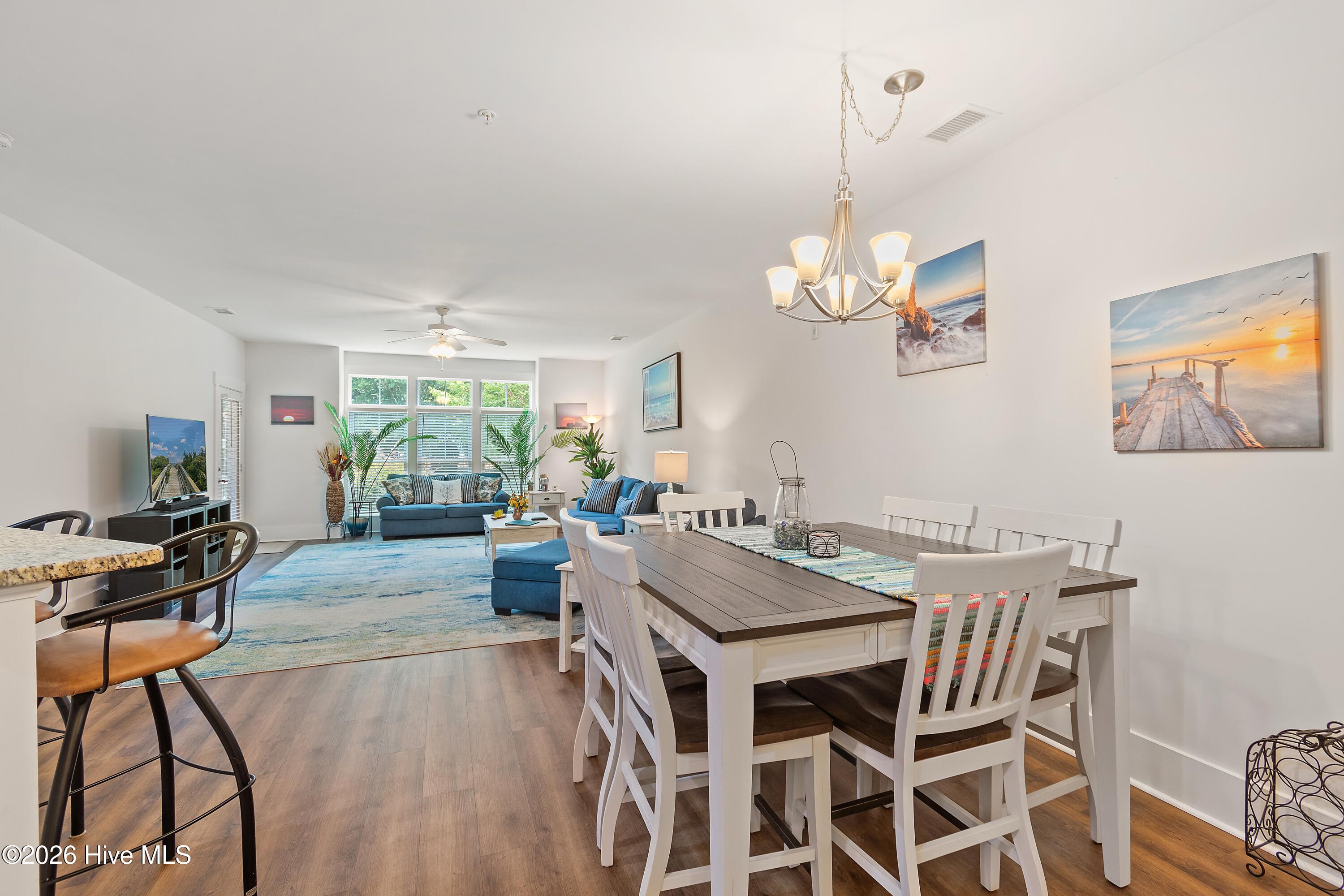 2537 St James Drive SE 105