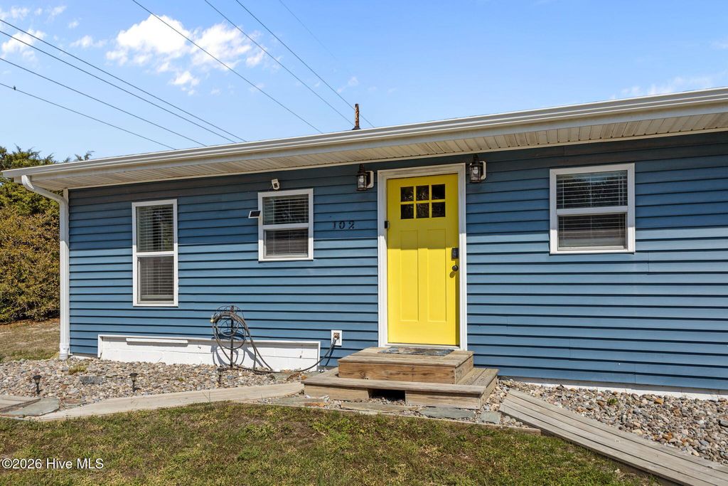 Photo of 102 Fairfax Road, Emerald Isle, NC 28594 (MLS # 100562312)