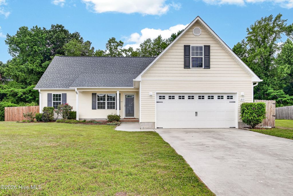 Photo of 317 Reid Court N, Jacksonville, NC 28540 (MLS # 100576515)