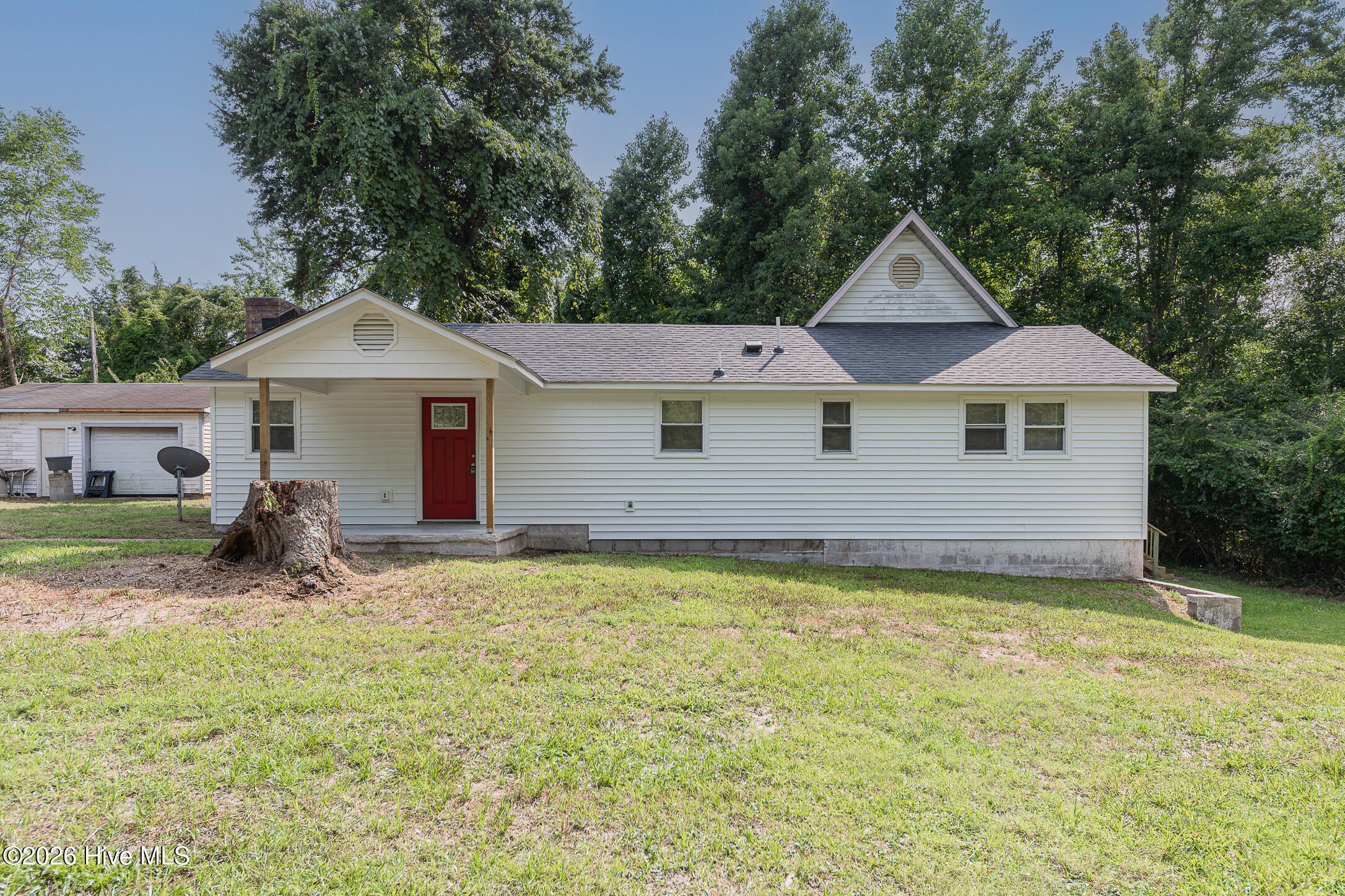 175 Peninsula Manor Road