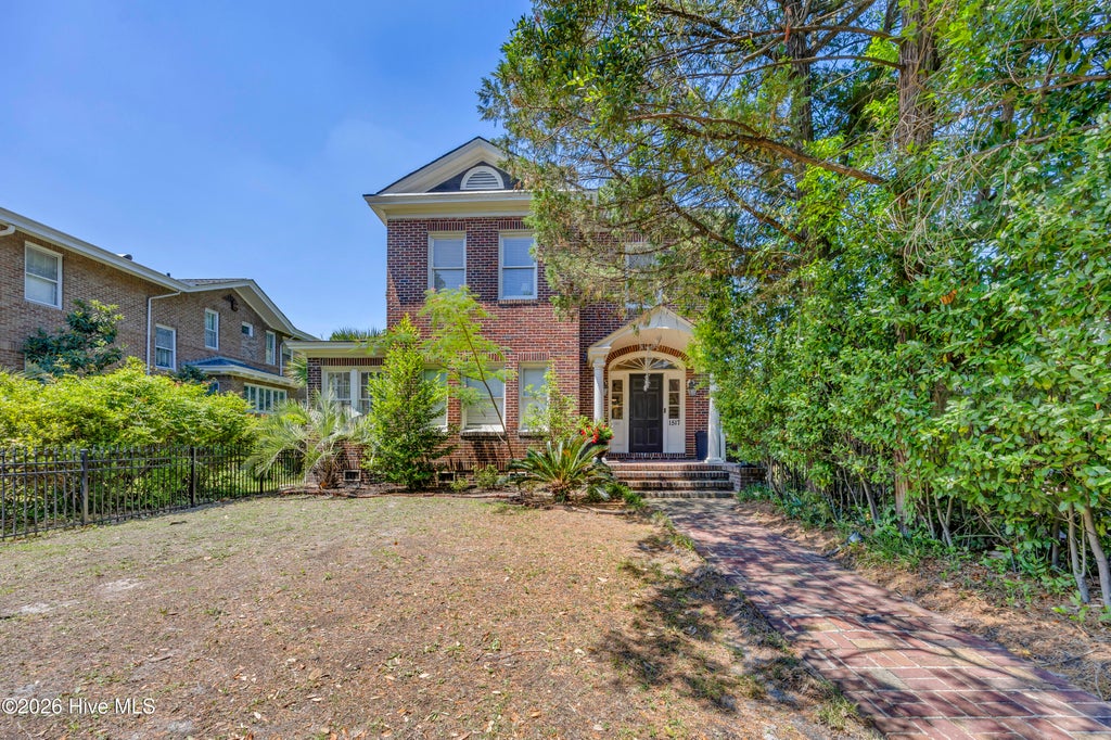 Photo of 1517 Market Street, Wilmington, NC 28401 (MLS # 100583705)