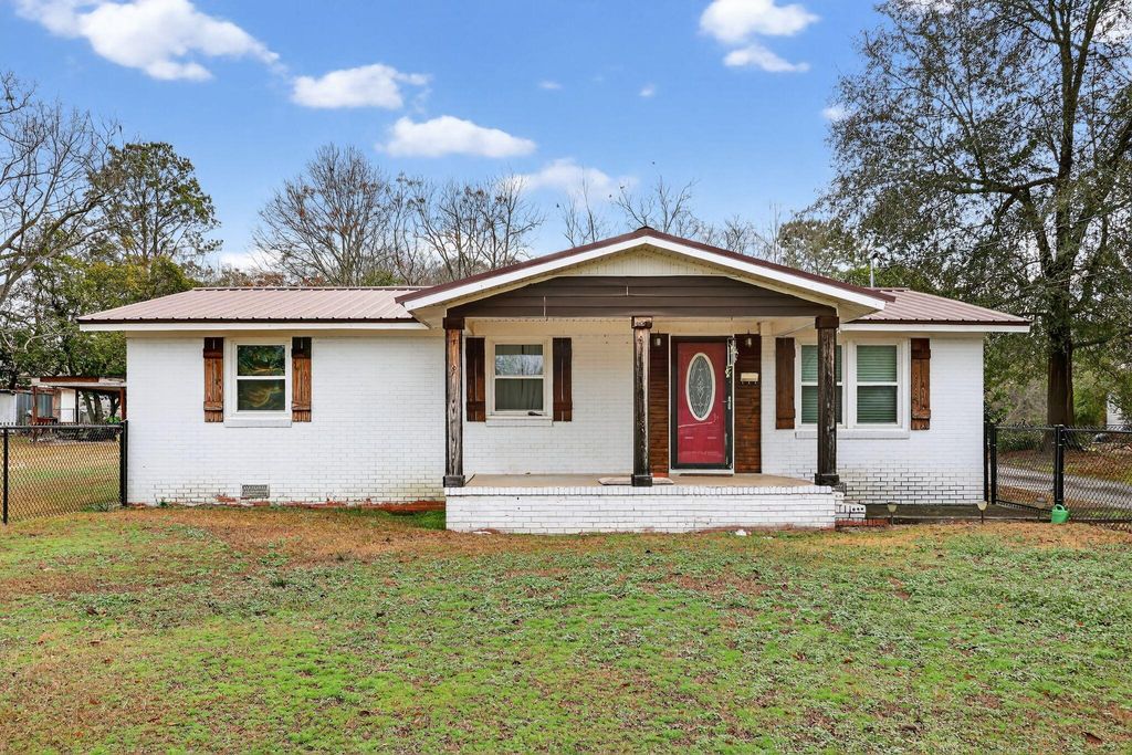 Photo of 651 Harvey Street, Stapleton, GA 30823 (MLS # 551264)