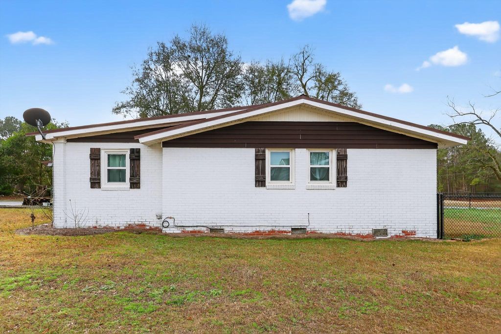 Photo of 651 Harvey Street, Stapleton, GA 30823 (MLS # 551264)