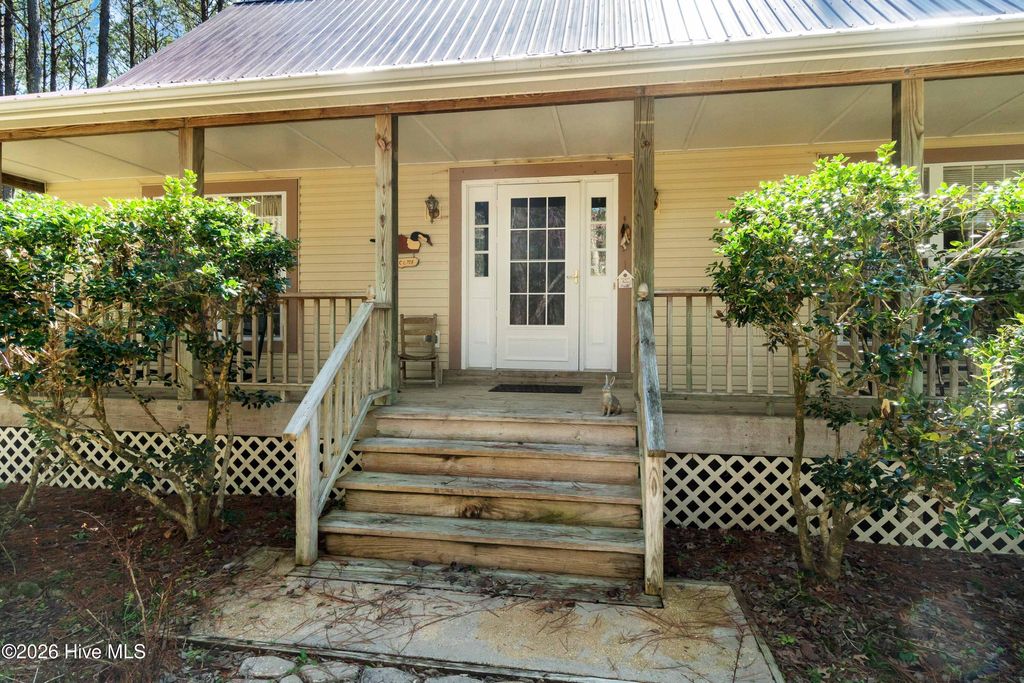 Photo of 427 Bay Shores Road, Merritt, NC 28556 (MLS # 100574092)
