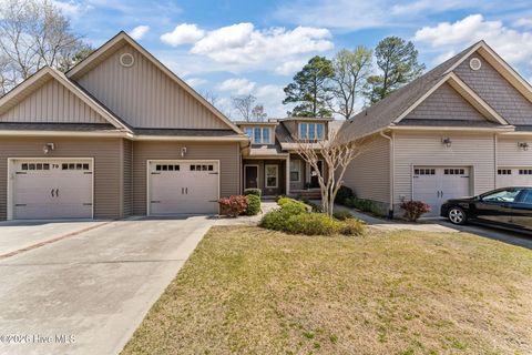 Photo of 72 Cypress Circle, Southern Pines, NC 28387 (MLS # 100561586)