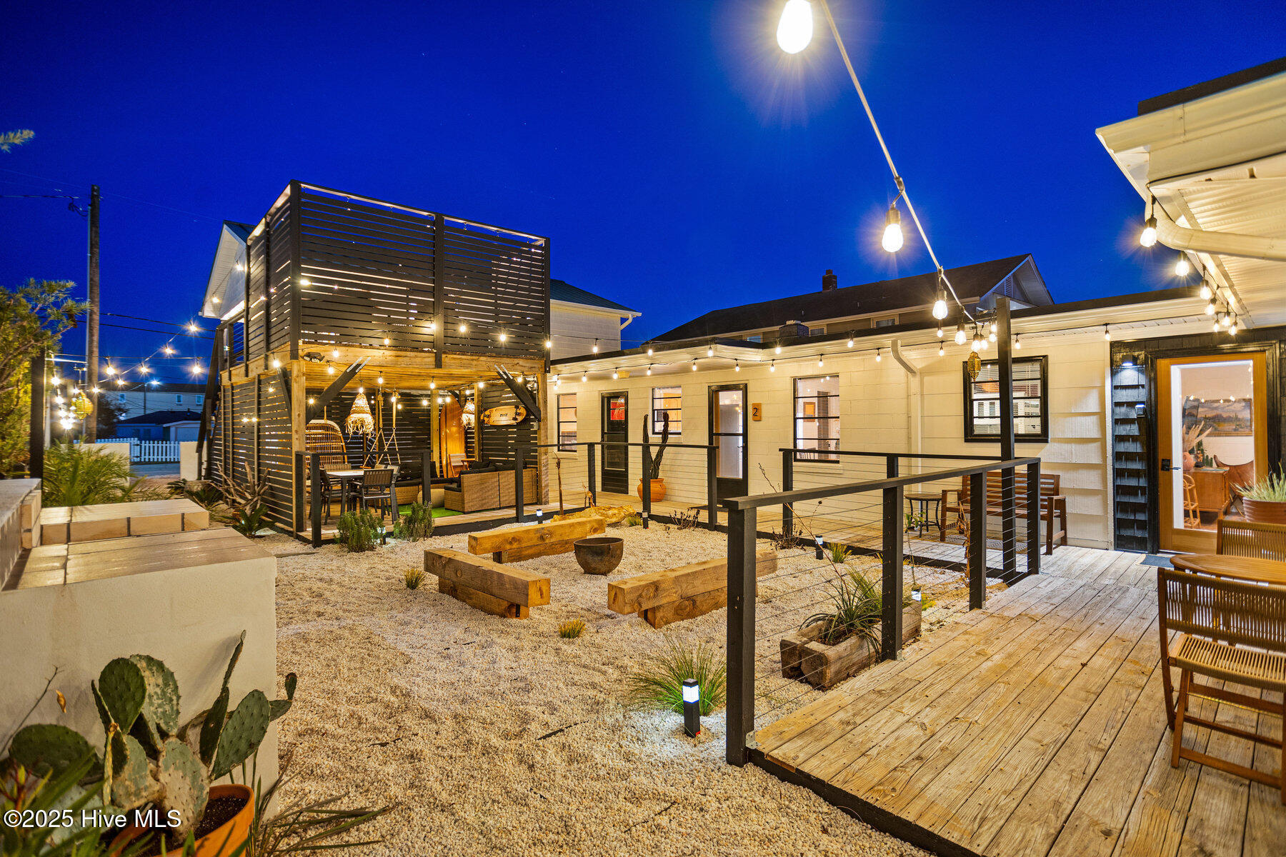 135 N Third Avenue N