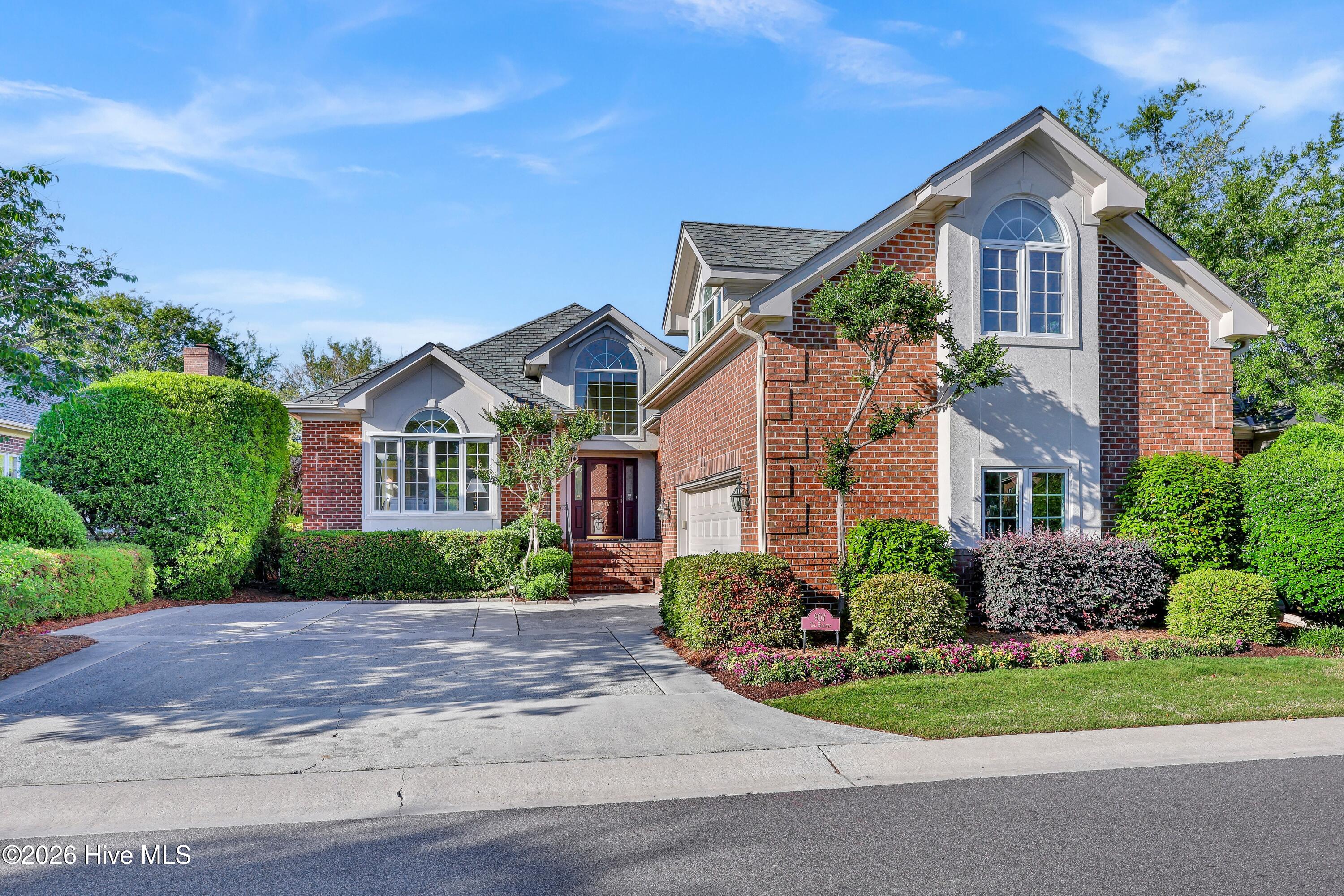 907 Shoal Creek Place