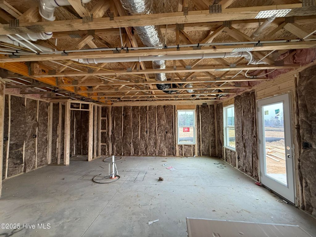 Photo of 112 Littlefield Lane, La Grange, NC 28551 (MLS # 100546091)