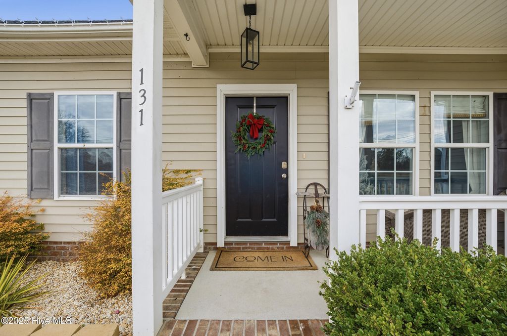 Photo of 131 S Lou Sawyer Road, Moyock, NC 27958 (MLS # 100546973)