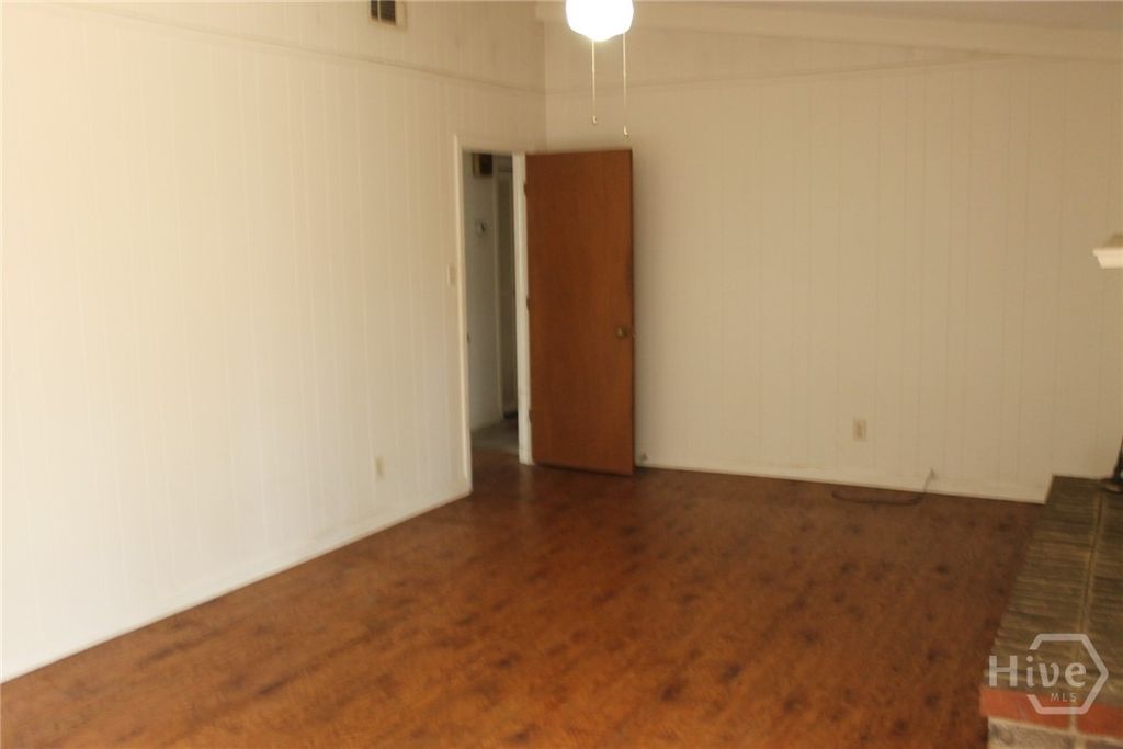 Photo of 116 Steerforth Road, Savannah, GA 31410 (MLS # SA351172)