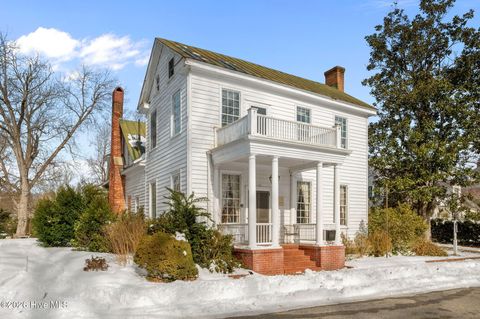 Tiny photo for 110 W Park Avenue, Tarboro, NC 27886 (MLS # 100554079)