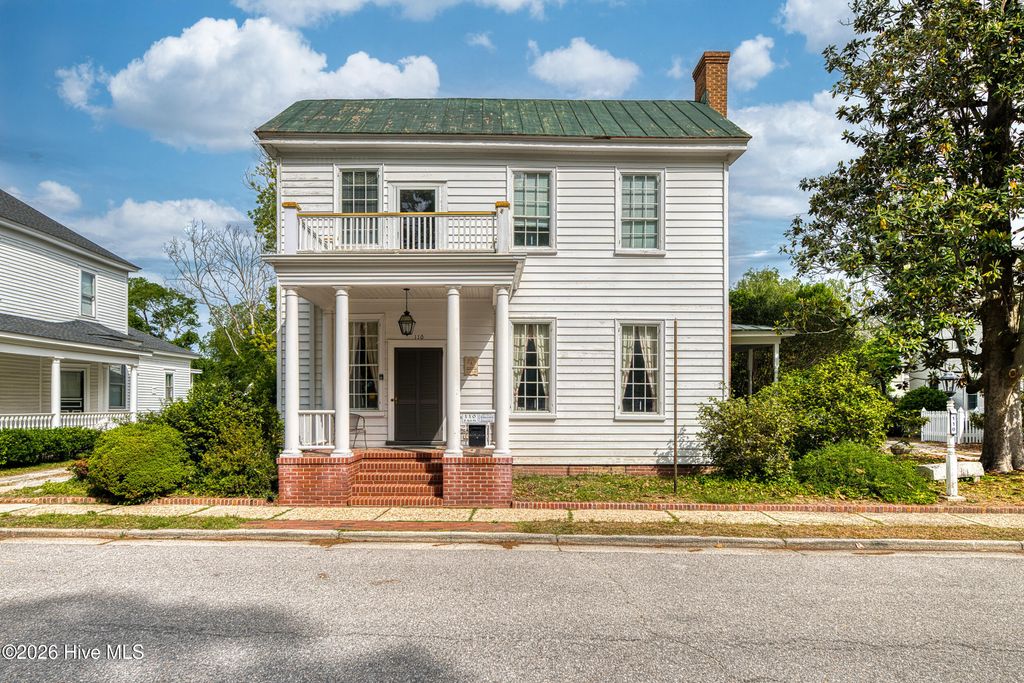 Photo of 110 W Park Avenue, Tarboro, NC 27886 (MLS # 100554079)