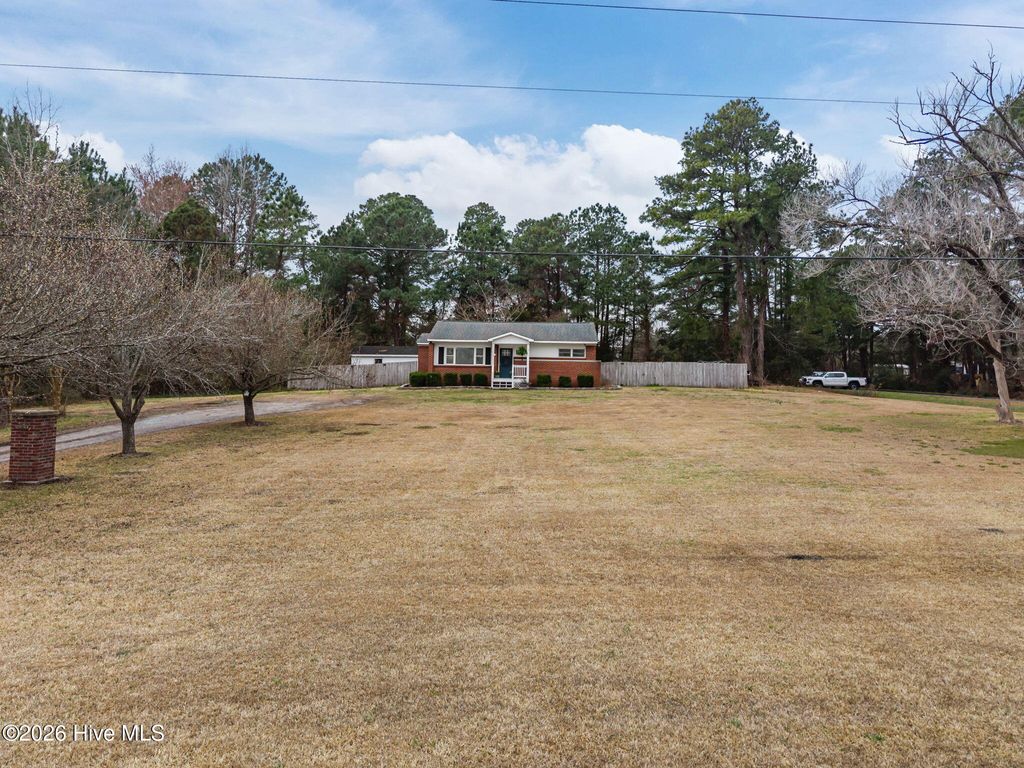 Photo of 6441 Us Hwy 117 S, Rocky Point, NC 28457 (MLS # 100557661)