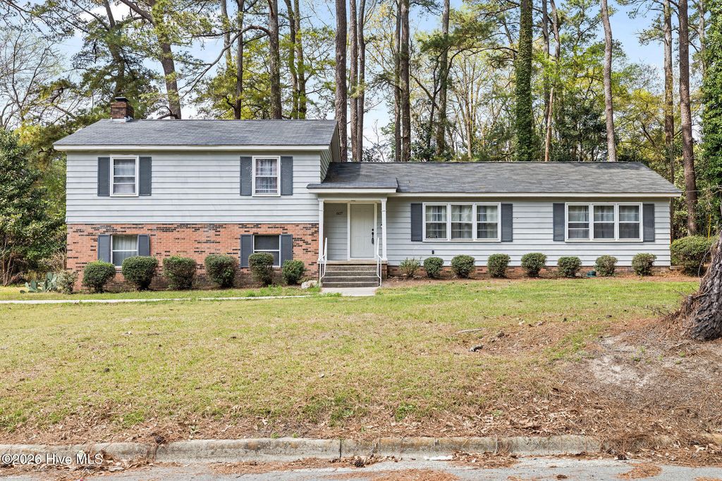 Photo of 607 S Randolph Street, Goldsboro, NC 27530 (MLS # 100564022)