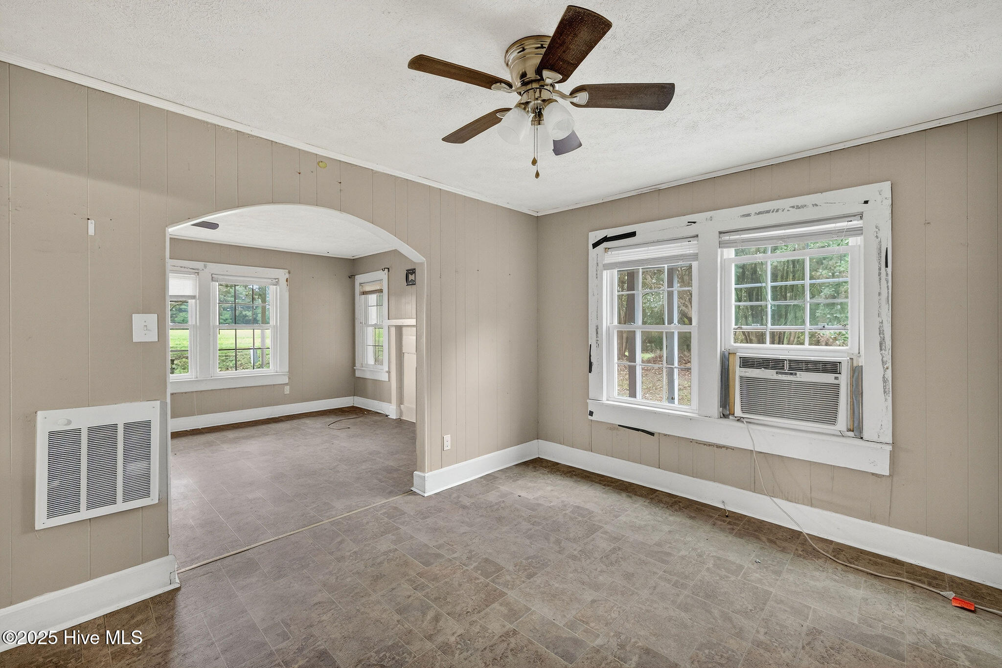 Harrells, North Carolina 28444, United States, 3 Bedrooms Bedrooms, ,1 BathroomBathrooms,Residential,Pending,255957