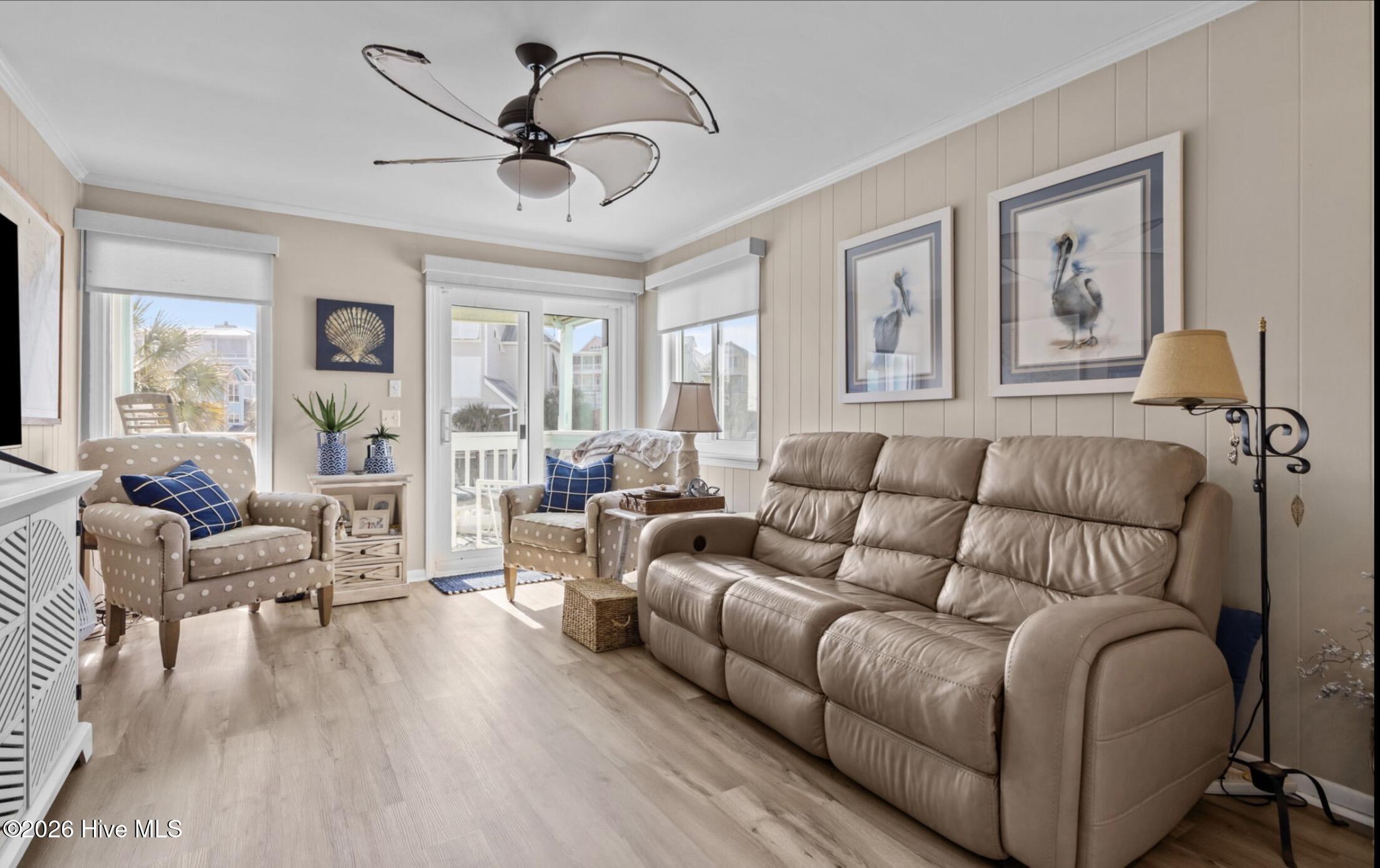 301 Commerce Way 153