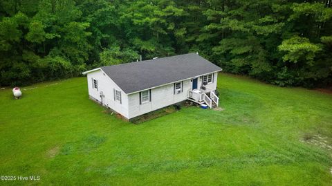 Homes For Sale - 238 Old Cornwallis Road<br/> Princeton, NC 27569