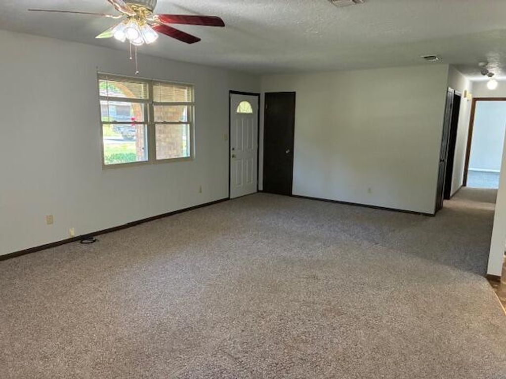 Photo of 206 Pineview Drive, Augusta, GA 30906 (MLS # 555465)