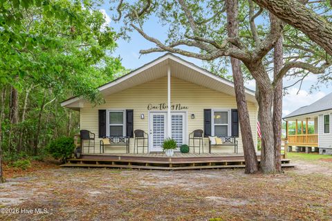 Photo of 139 NE 39th Street, Oak Island, NC 28465 (MLS # 100573855)