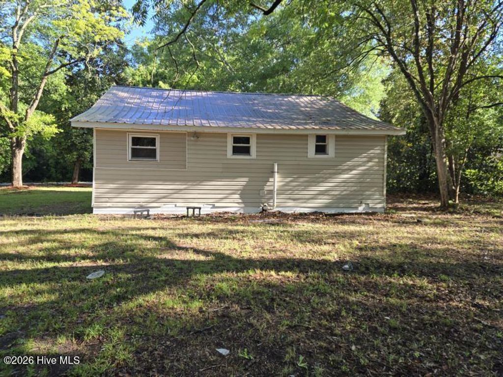 Photo of 111 8th Street, Lilesville, NC 28091 (MLS # 100572433)
