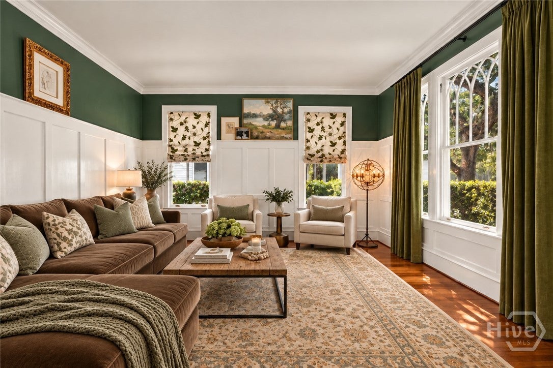303 W 36th Street