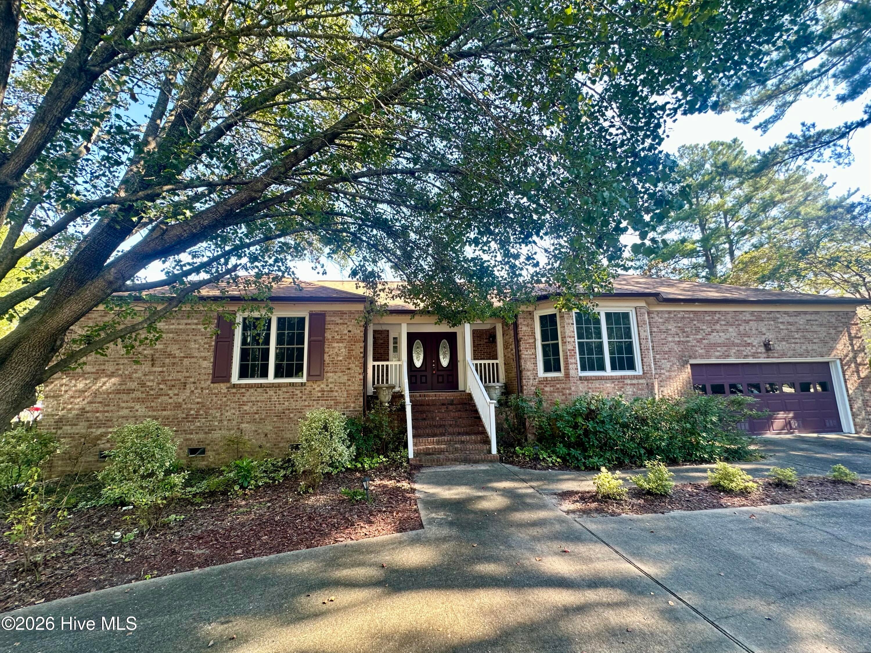 103 Lantern Lane