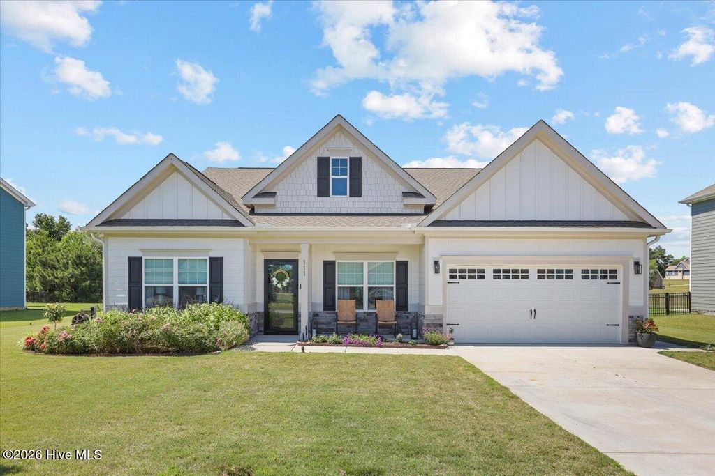 Photo of 111 Masters Way, Goldsboro, NC 27530 (MLS # 100575268)