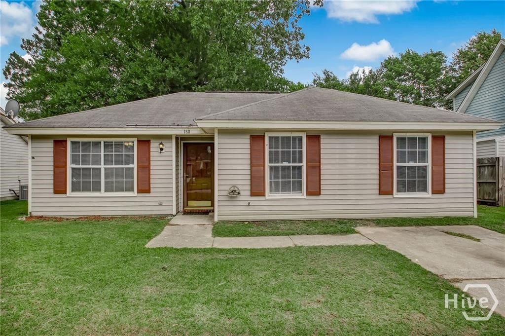 Photo of 160 Laurelwood Drive, Savannah, GA 31419 (MLS # SA347966)
