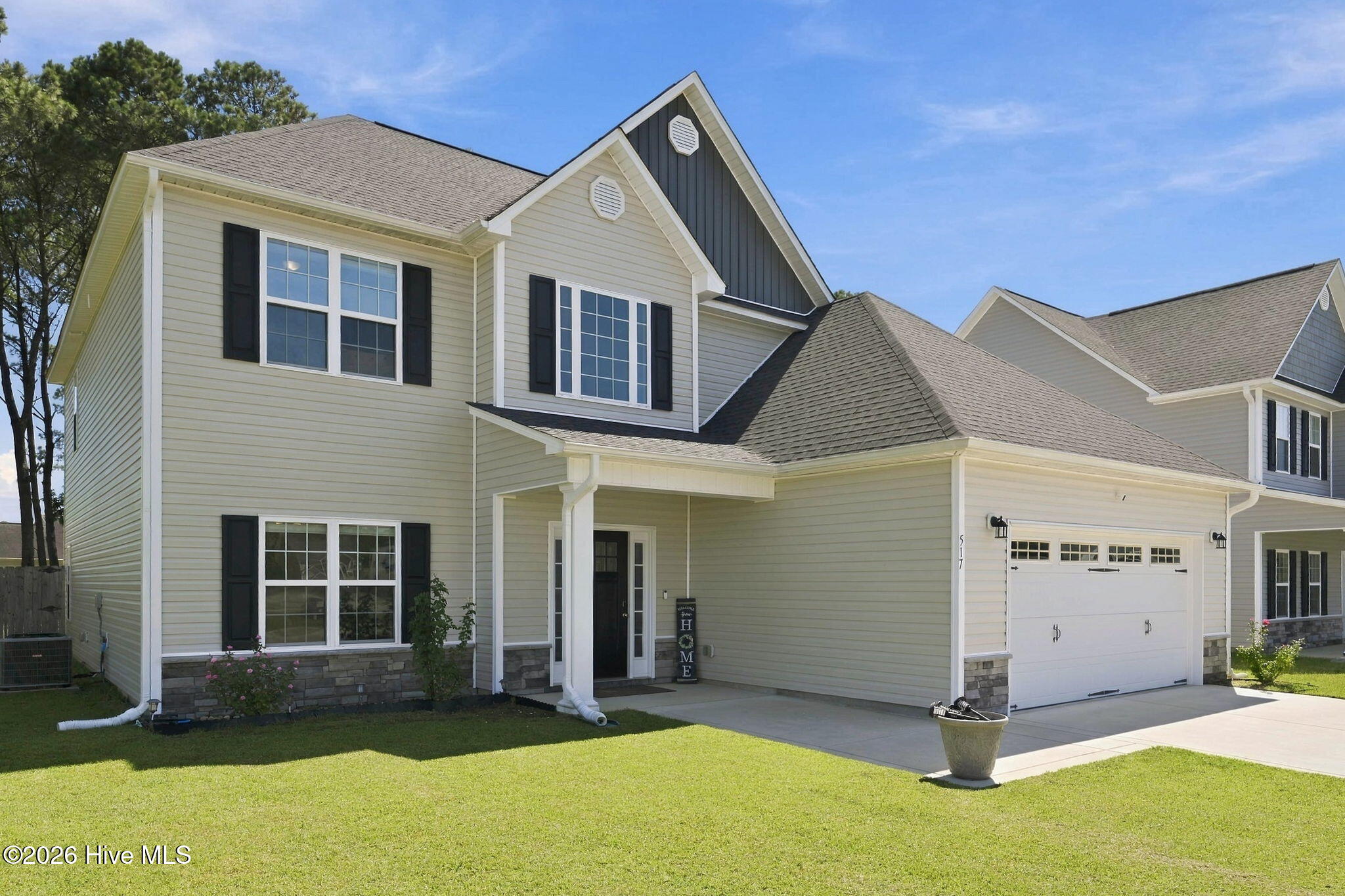 517 White Shoal Way