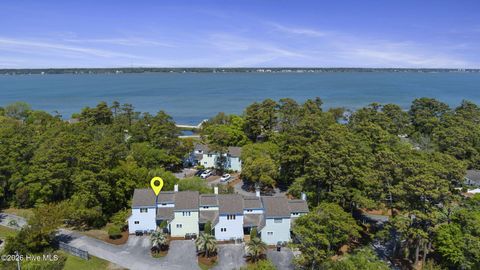 Townhouse For Sale - 312 Mcginnis Drive #312<br/> Pine Knoll Shores, NC 28512