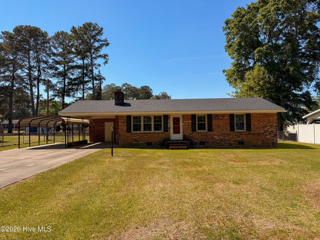 Photo of 112 Tulane Street, Dudley, NC 28333 (MLS # 100570670)