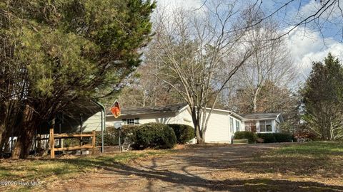 Homes For Sale - 34 Towhee Lane<br/> Murphy, NC 28906