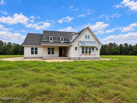 Homes For Sale - 1105 Harnett Road<br/> Moore County, Cameron, NC 28326