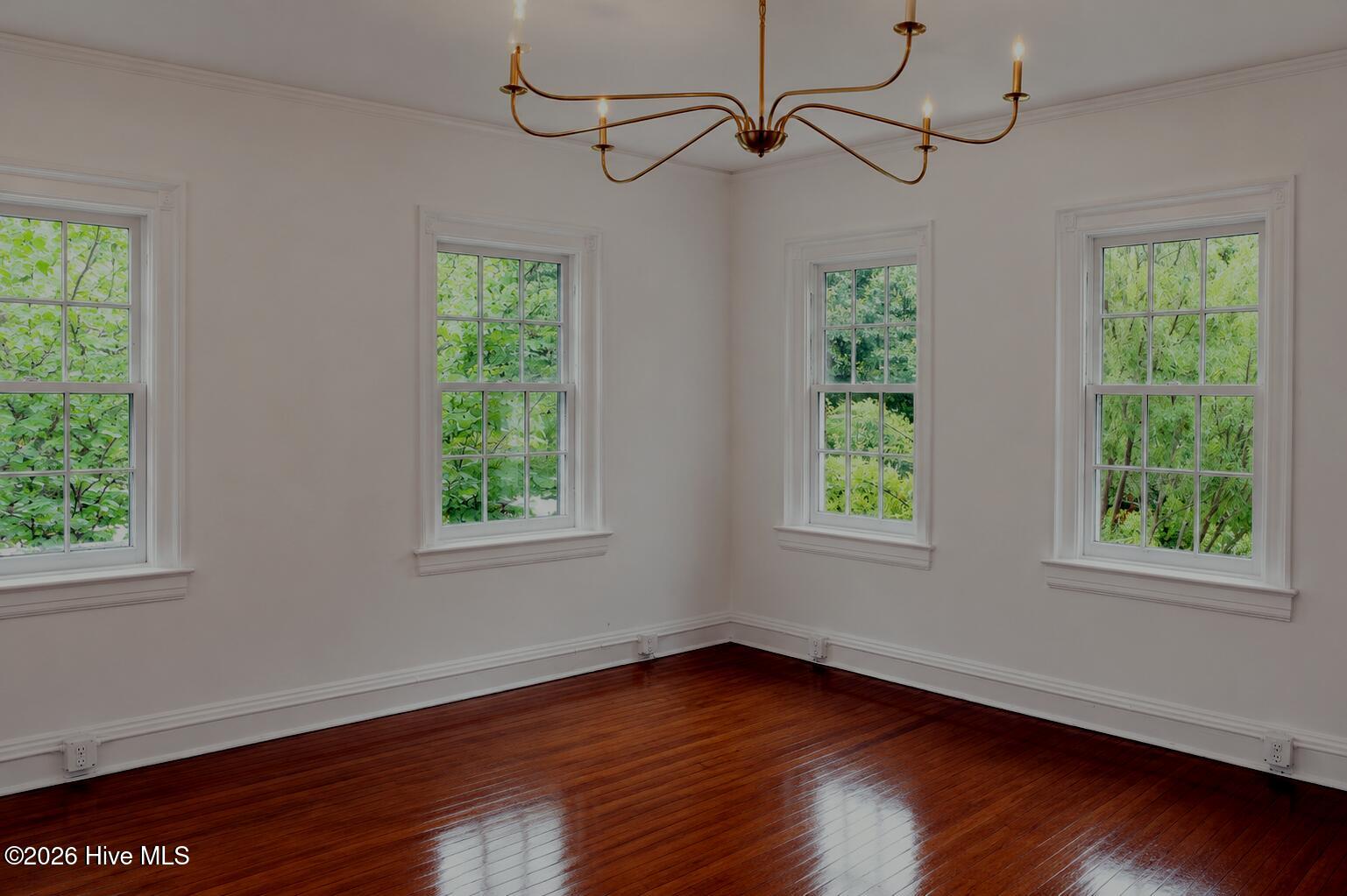 124 NW Broad Street Apt 1