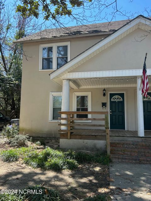 Multifamily For Rent - 240 E New Hampshire Avenue<br/> Southern Pines, NC 28387
