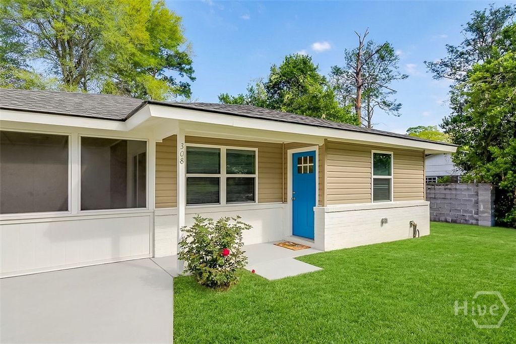 Photo of 308 E fourth Street, Springfield, GA 31312 (MLS # SA352346)