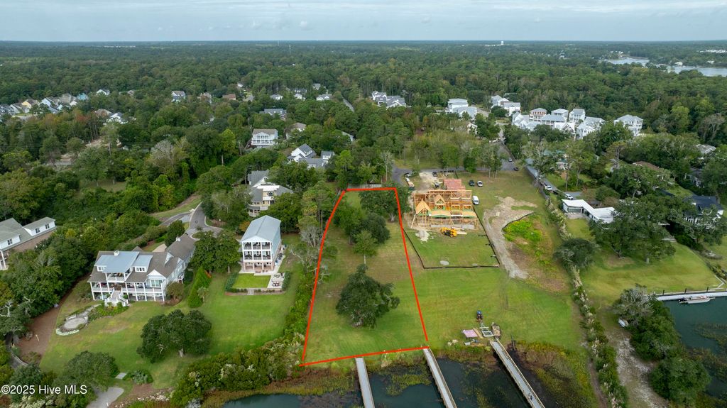 Photo of 1956 Deep Creek Run, Wilmington, NC 28405 (MLS # 100499045)