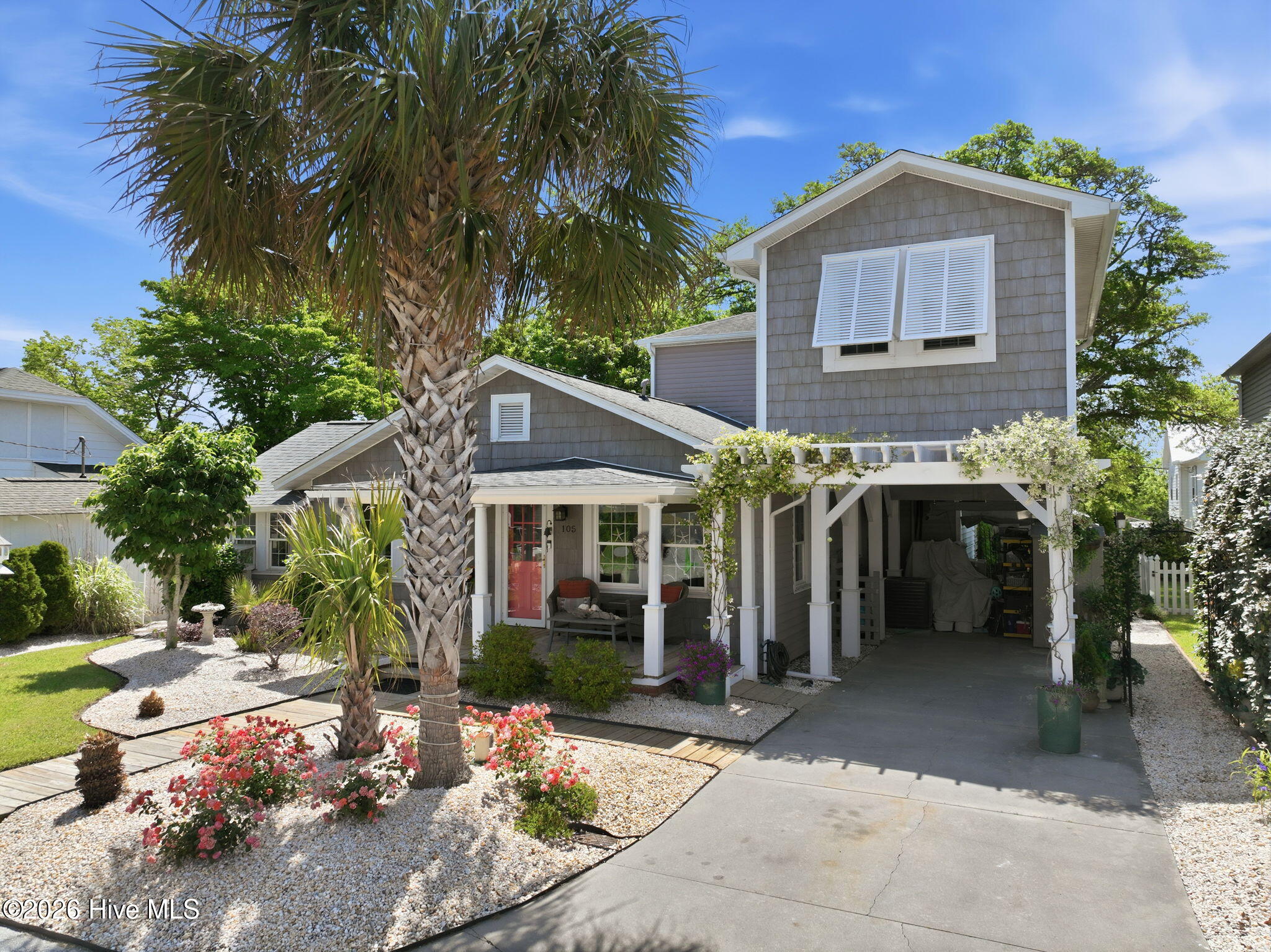 105 S Webb Street