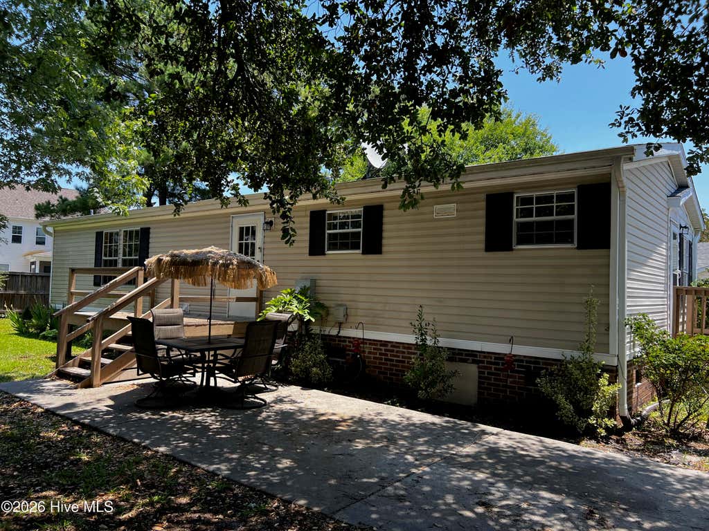 Photo of 907 Kontiki Court, Hampstead, NC 28443 (MLS # 100584551)