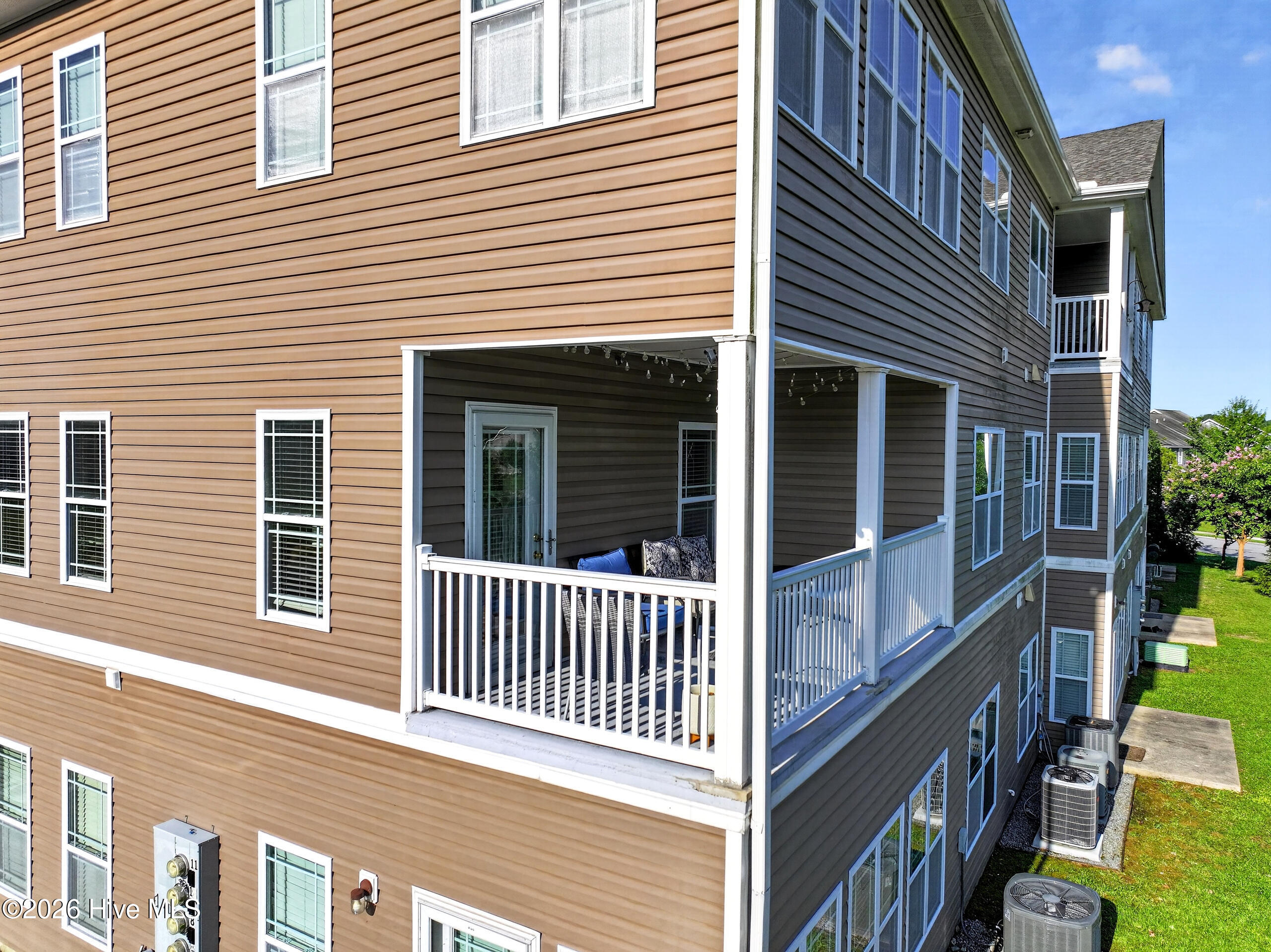 4428 Bluebill Drive 8