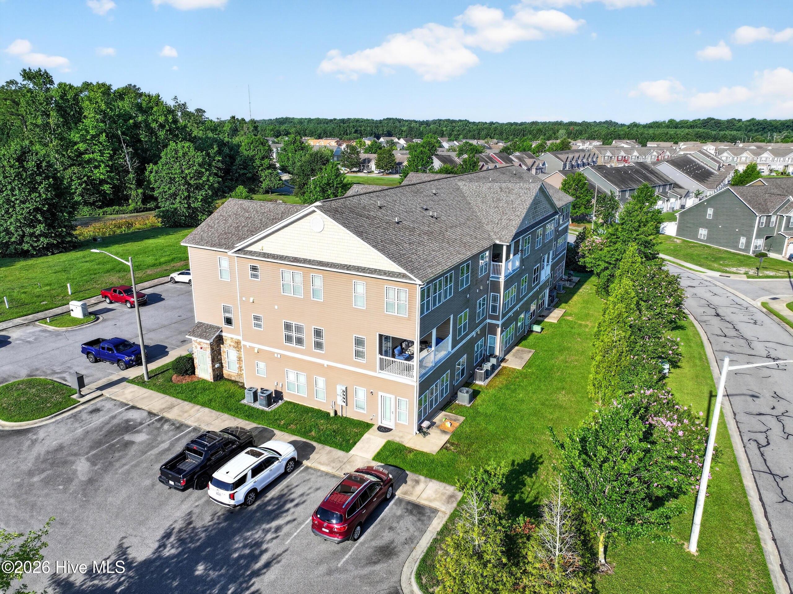 4428 Bluebill Drive 8