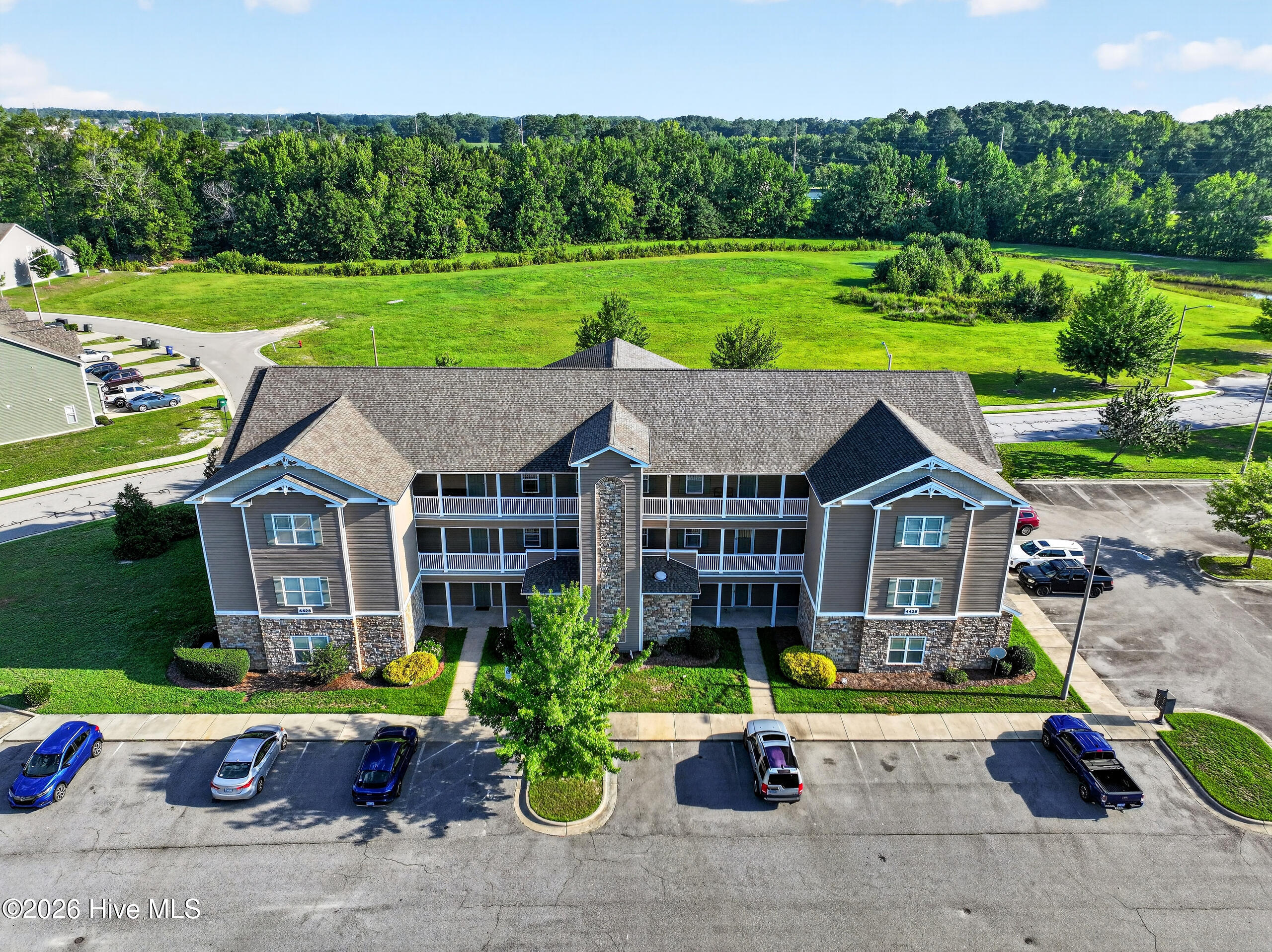 4428 Bluebill Drive 8