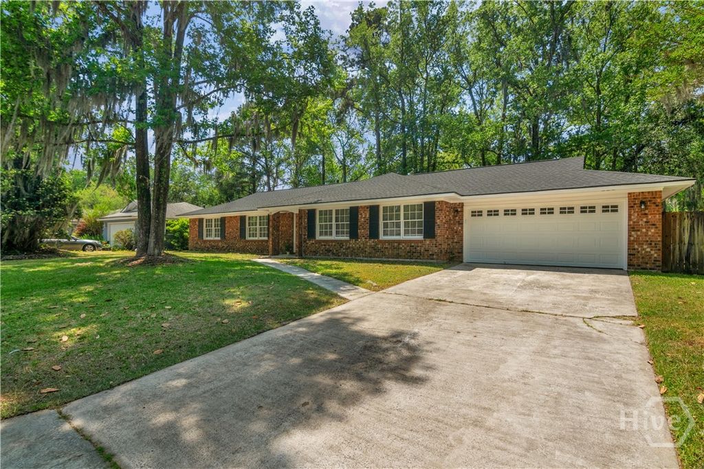 Photo of 13 Barrington Circle, Savannah, GA 31419 (MLS # SA354483)