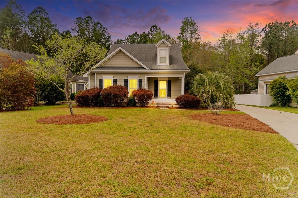 Photo of 75 Jacobs Circle, Richmond Hill, GA 31324 (MLS # SA352048)
