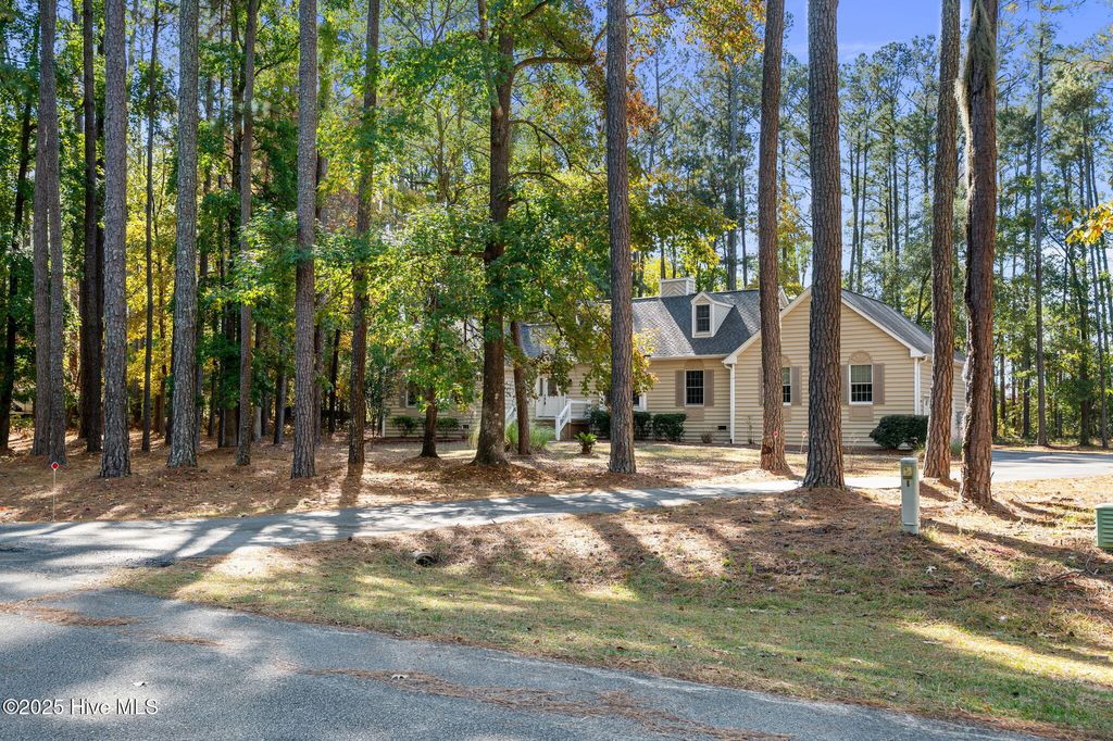 Photo of 600 Pamlico River Drive, Washington, NC 27889 (MLS # 100540186)
