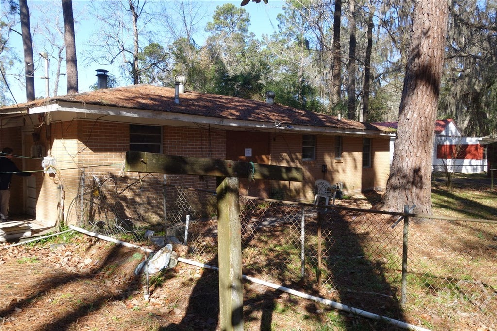 Photo of 8 Salt Creek Road, Garden City, GA 31405 (MLS # SA363256)